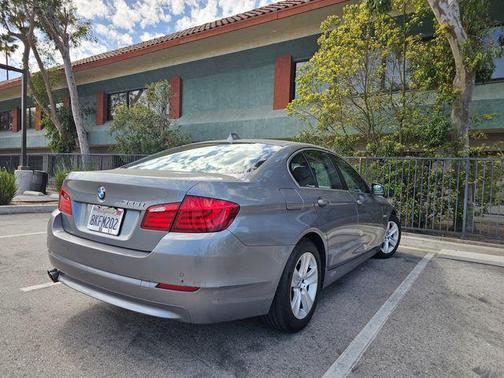 2013 BMW 528 528i