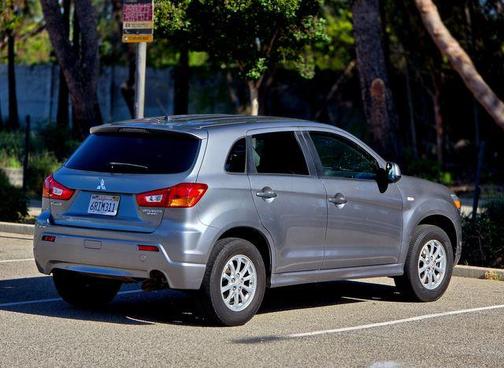 2011 Mitsubishi Outlander Sport ES