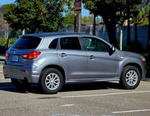2011 Mitsubishi Outlander Sport ES