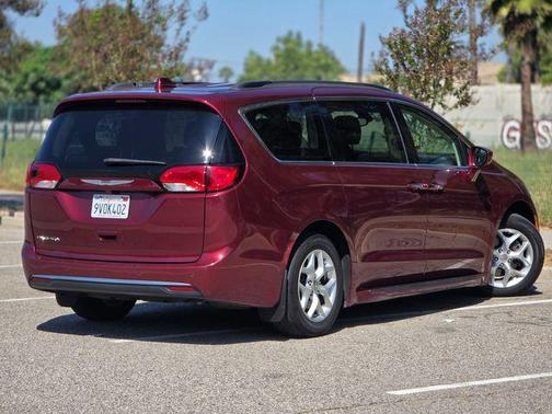 Velvet Red Pearlcoat 2018 Chrysler Pacifica Touring Plus