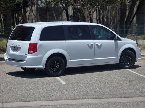 White Knuckle Clearcoat 2019 Dodge Grand Caravan GT