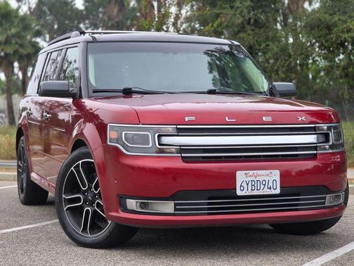 Ruby Red Metallic Tinted Clearcoat 2013 Ford Flex Limited w/EcoBoost