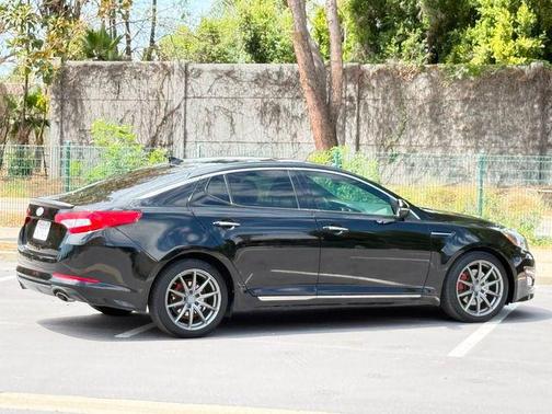 Ebony Black 2013 Kia Optima SX