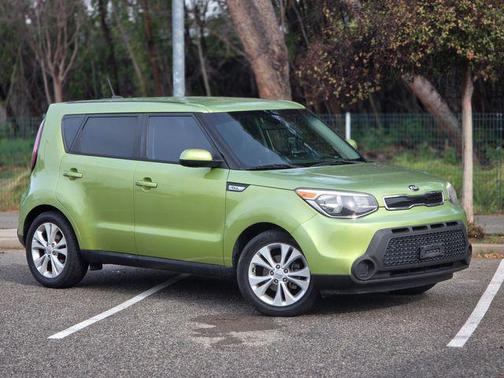2015 Kia Soul +