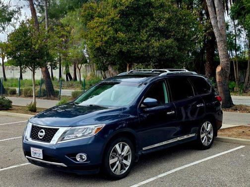 2013 Nissan Pathfinder Platinum