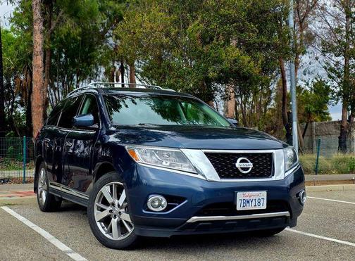 2013 Nissan Pathfinder Platinum