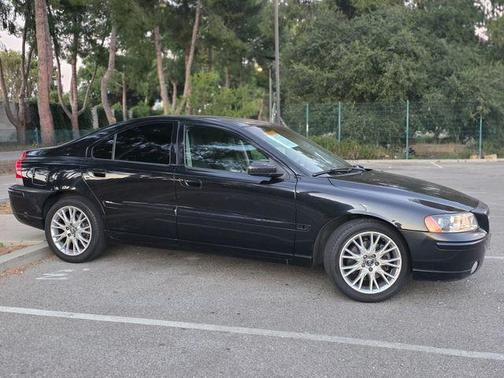 Black 2006 Volvo S60 T5