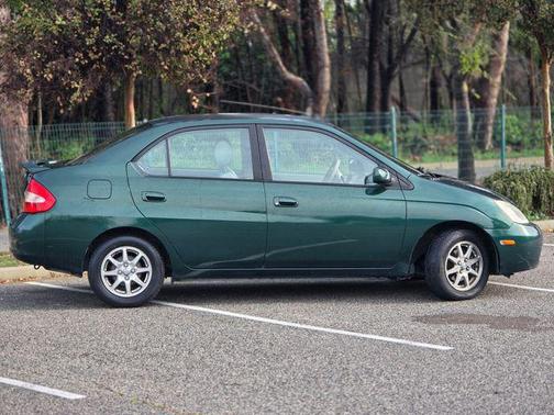 2002 Toyota Prius Base