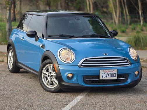 2013 MINI Hardtop Cooper