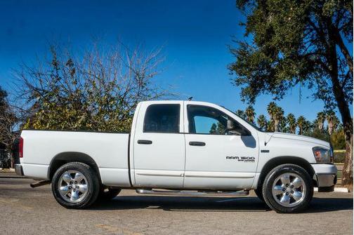 2006 Dodge Ram 1500 SLT Quad Cab