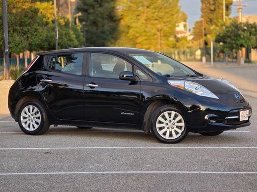 2017 Nissan Leaf S