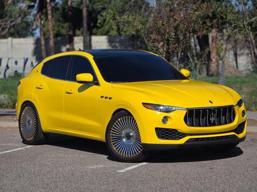 2017 Maserati Levante Base