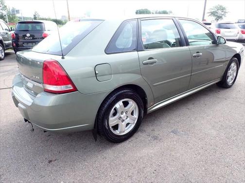 2004 Chevrolet Malibu Maxx LT