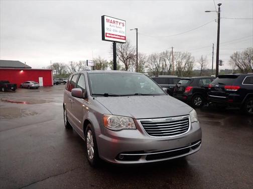 2013 Chrysler Town & Country Touring