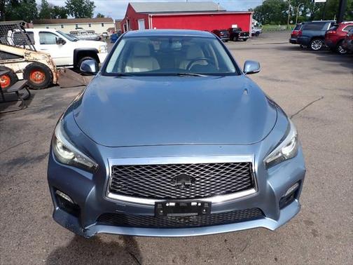 2015 INFINITI Q50 Sport