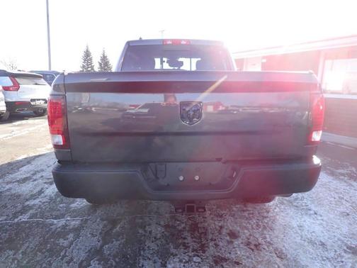 2019 RAM 1500 Classic Warlock 4x4 4dr Quad Cab 6.3 ft. SB Pickup