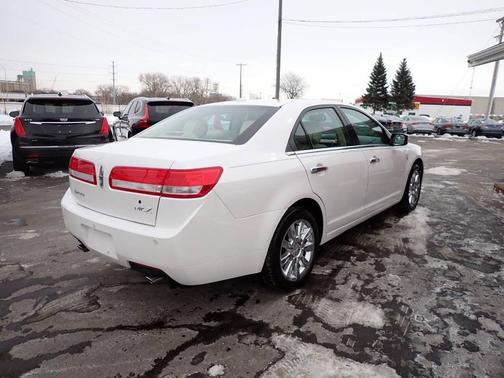 2011 Lincoln MKZ Base