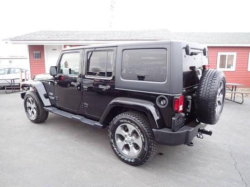 2018 Jeep Wrangler JK Unlimited Sahara