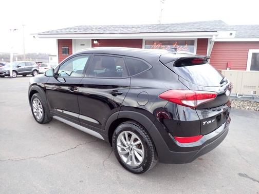 2017 Hyundai TUCSON SE Plus