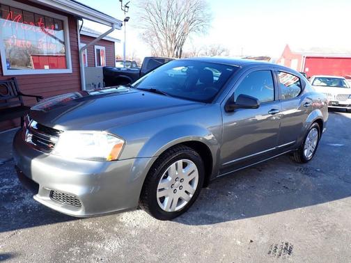 2012 Dodge Avenger SE 4dr Sedan