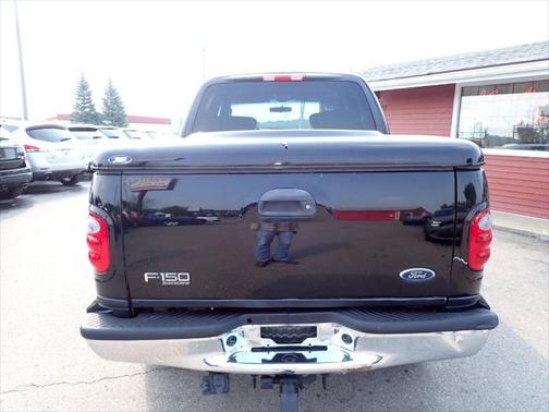 2002 Ford F-150 XLT SuperCrew