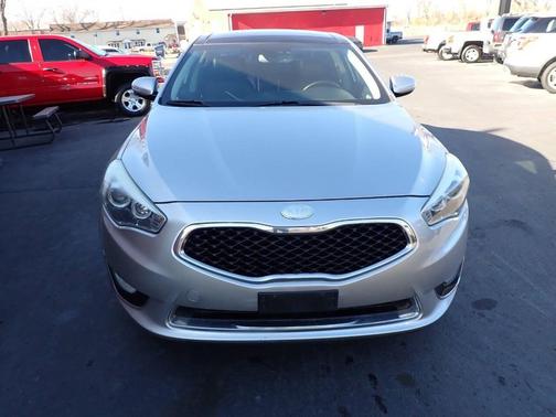 2014 Kia Cadenza Premium