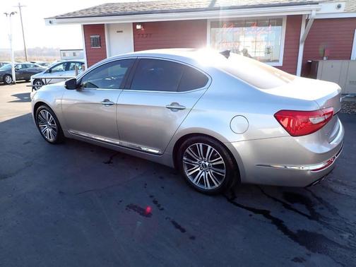 2014 Kia Cadenza Premium