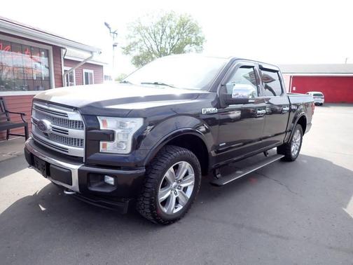 Black 2017 Ford F-150 Platinum