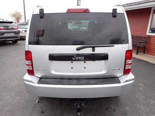 2008 Jeep Liberty Sport