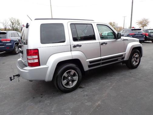 2008 Jeep Liberty Sport