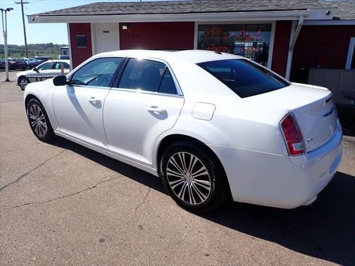 2014 Chrysler 300 S
