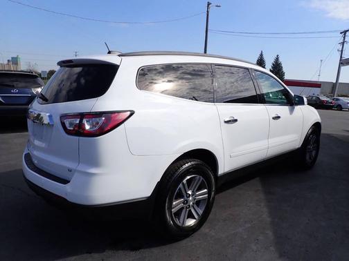 2017 Chevrolet Traverse 1LT
