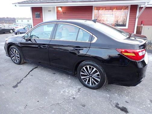 2019 Subaru Legacy Premium