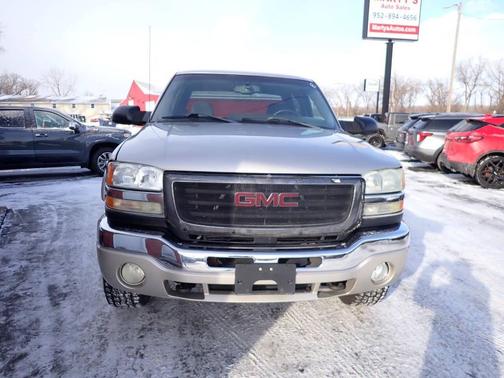 2004 GMC Sierra 2500 SLE H/D Crew Cab