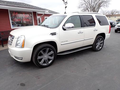 2013 Cadillac Escalade Luxury