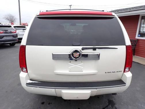 2013 Cadillac Escalade Luxury