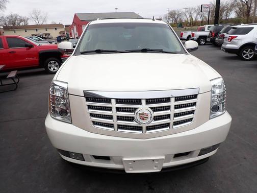 2013 Cadillac Escalade Luxury