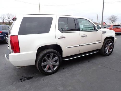 2013 Cadillac Escalade Luxury