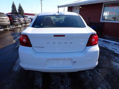 2014 Dodge Avenger SE 4dr Sedan