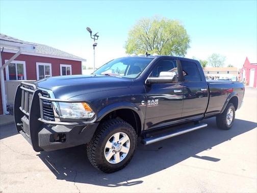 2014 RAM 3500 Big Horn 4x4 4dr Crew Cab 8 ft. LB SRW Pickup
