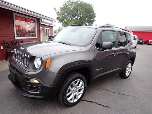 Gray 2017 Jeep Renegade Latitude