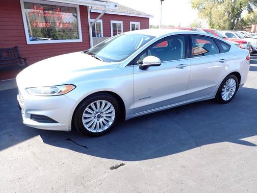 2014 Ford Fusion Hybrid SE
