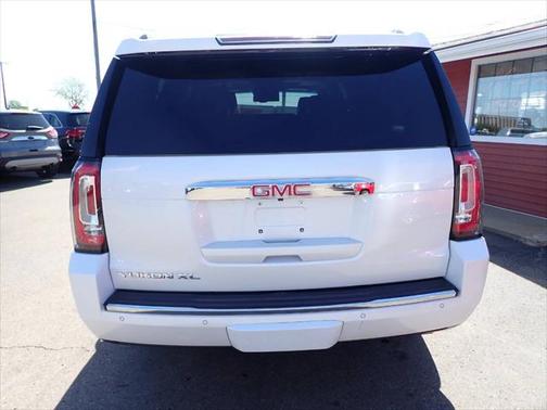 2016 GMC Yukon XL Denali