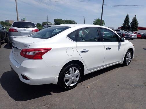 White 2016 Nissan Sentra SV