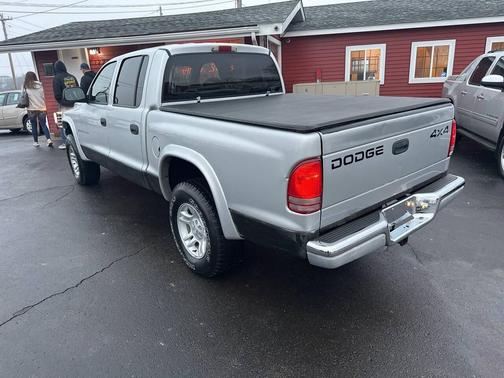 2002 Dodge Dakota Sport Quad Cab