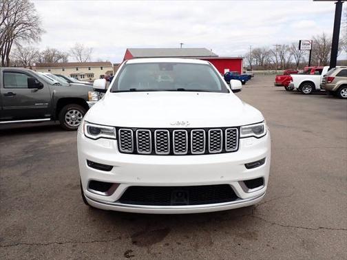 2018 Jeep Grand Cherokee Summit