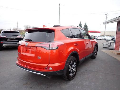 2016 Toyota RAV4 XLE