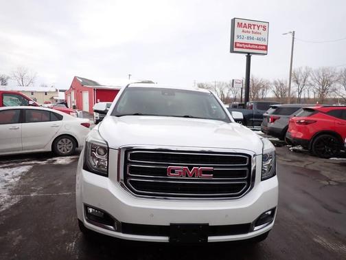2017 GMC Yukon SLT