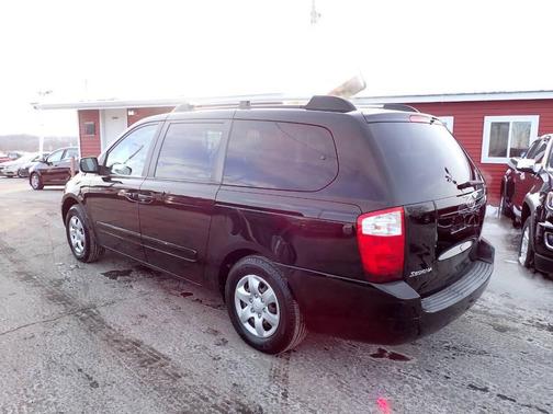 2008 Kia Sedona LX