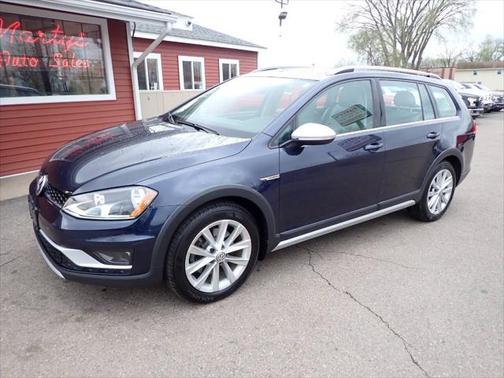 2017 Volkswagen Golf Alltrack TSI S
